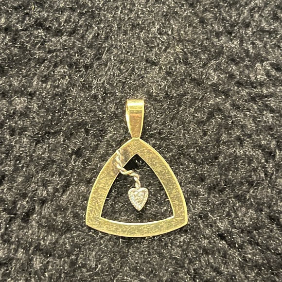 Jewelry - 14K Gold Floating Heart Triangle Pendant – 2g Solid Gold